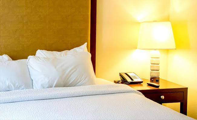 ת'ירסק The Poplars Rooms & Cottages מראה חיצוני תמונה